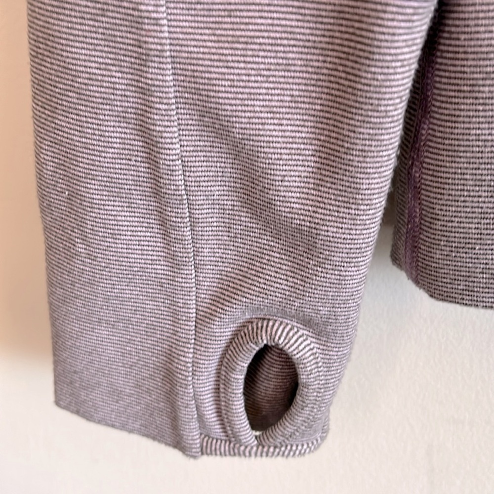 Lululemon Stride Jacket Brushed Lilac Heathered Coal Wee Stripe/Lilac Size 6 - Picture 6 of 8